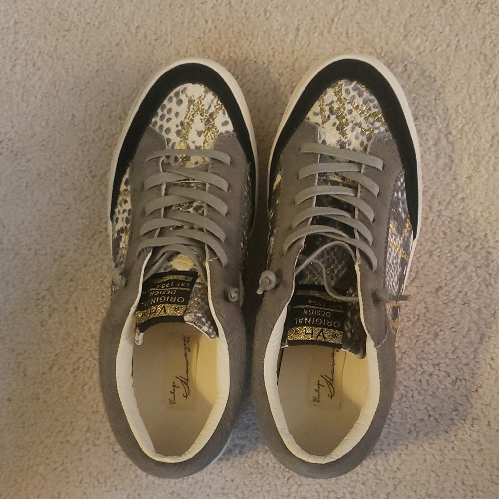 Vintage Havana Gray and Gold Fashion Sneakers. Nwot